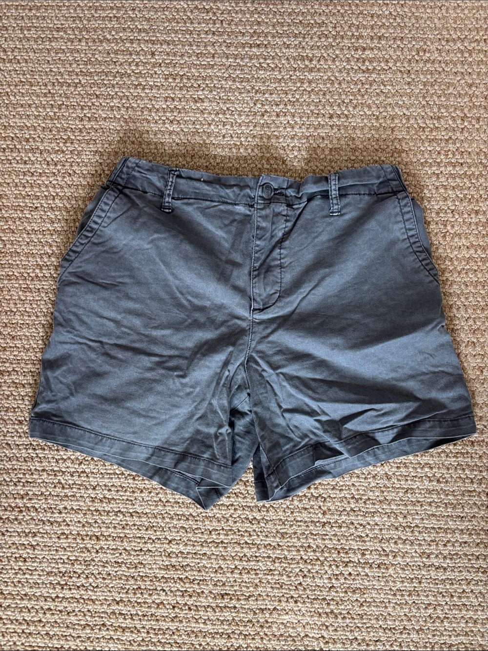 Old Navy Women's Gray Cargo Shorts - Casual Everyday Pair